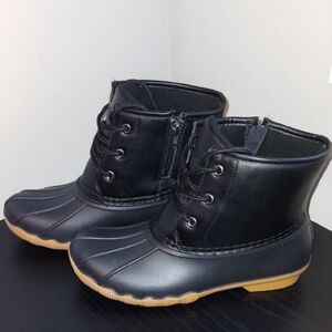 Khombu Black and Tan Kids Rain Boots